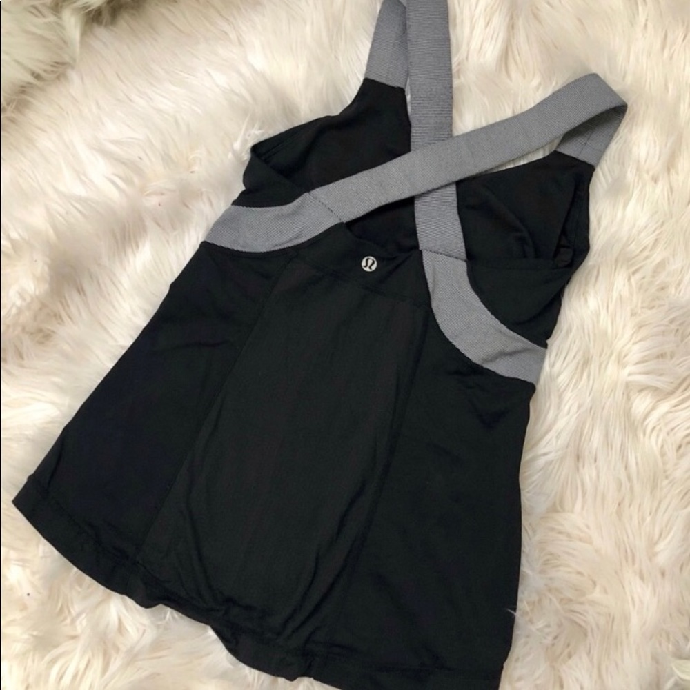 Lulu lemon 🍋 criss cross back workout tank